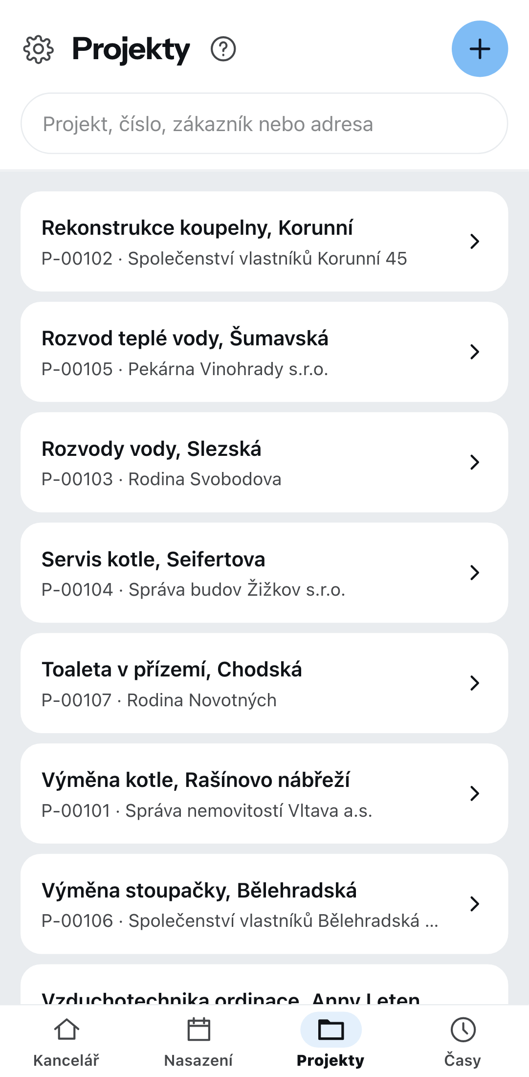 Projekty v telefonu